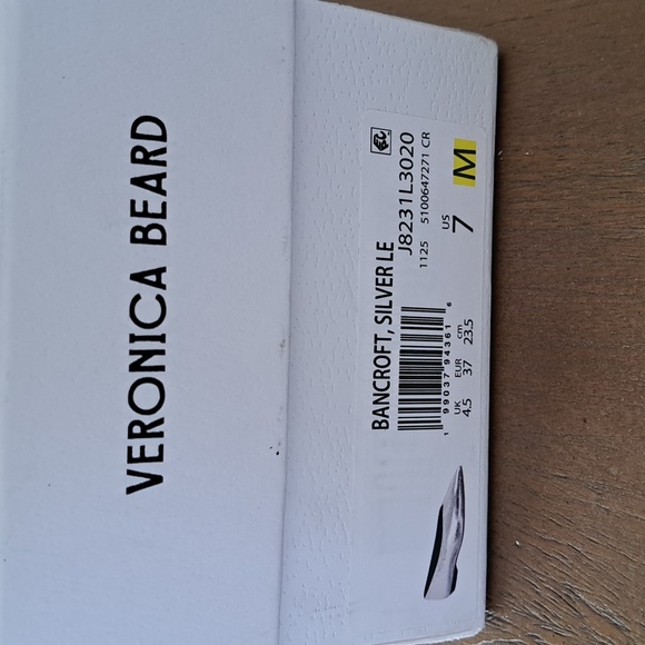 Veronica Beard Bancroft Metallic Flat - Color: Silver - Size: 7 - Picture 11 of 11